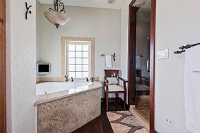 Crystal Beach Villa 5 Bedroom Home