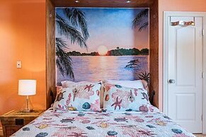 Crystal Beach Villa 5 Bedroom Home