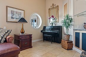 Crystal Beach Villa 5 Bedroom Home