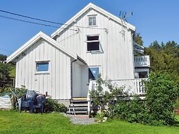 7 Person Holiday Home in Vagland