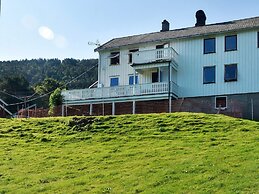 7 Person Holiday Home in Vagland