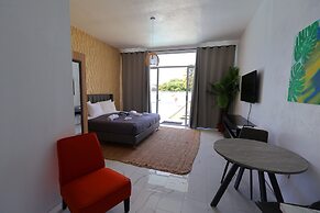 PARIS Villas Tropical Suite
