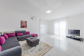 The Promenade Seaview