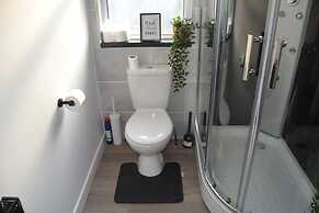 Modern Home Close to City Centre