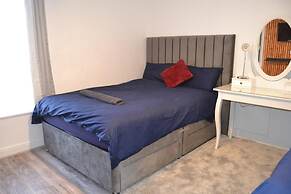 Modern Home Close to City Centre