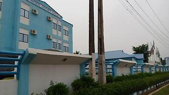 Tavern Luxury Hotel and Suites Ltd