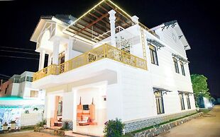 Thu Hien Hotel Pleiku - by BAY LUXURY
