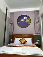 Minh Vy Hotel SG - by BAY LUXURY