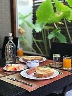 Himeyn Beach Inn Ocho Homes