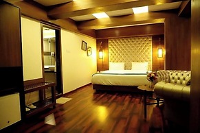Hotel Reyansh Grand