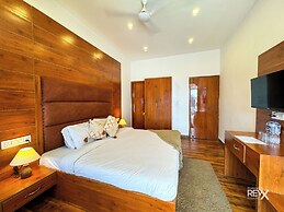 Hotel Wraveler Inn Mussorrie