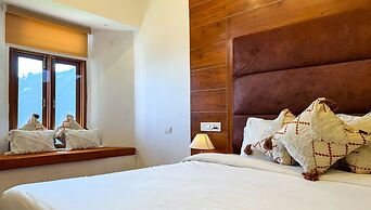 Hotel Wraveler Inn Mussorrie