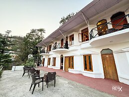 Hotel Wraveler Inn Mussorrie