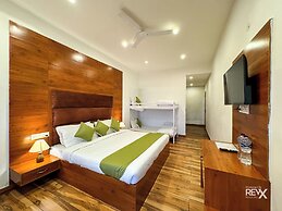 Hotel Wraveler Inn Mussorrie