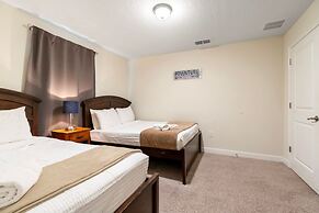 Amazing 5bdr House w Pool -4857