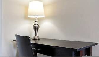 Amazing 5bdr House w Pool -4857