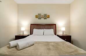 Amazing 5bdr House w Pool -4857