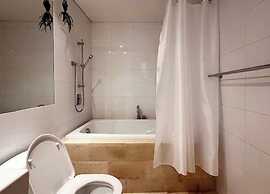 Bluesky Avalon Saigon Center Luxury