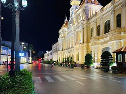 Bluesky Avalon Saigon Center Luxury