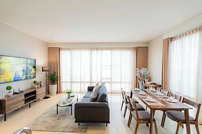 Bluesky Avalon Saigon Center Luxury