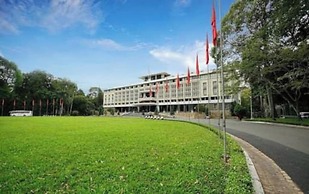 Bluesky Avalon Saigon Center Luxury