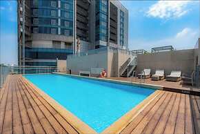 Bluesky Avalon Saigon Center Luxury