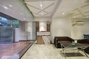 Suite Grand Plaza Noida