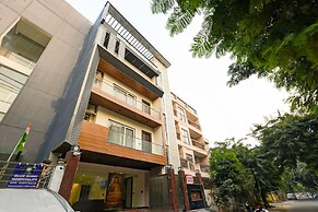 Suite Grand Plaza Noida