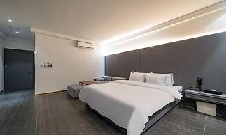 HOTEL THE ART UIWANG