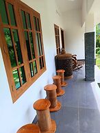 Wildmist Homestay Erumely