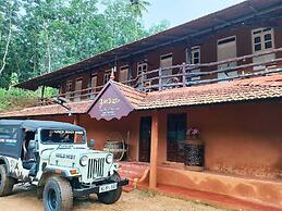 Wildmist Homestay Erumely