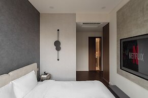 CR Concept Metropole High-end Apartment