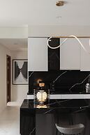 CR Concept Metropole High-end Apartment