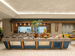 Cloud9 Sarovar Premiere