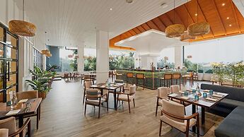 Cloud9 Sarovar Premiere