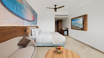 Cloud9 Sarovar Premiere