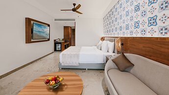 Cloud9 Sarovar Premiere