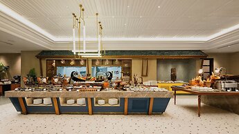 Cloud9 Sarovar Premiere