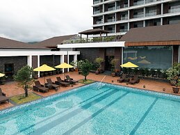 Cloud9 Sarovar Premiere