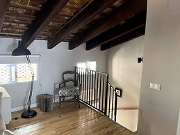 Duplex Loft And Home Office 140m2 Plus a 70m2 Terrace