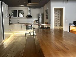 Duplex Loft And Home Office 140m2 Plus a 70m2 Terrace