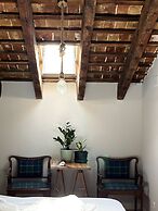 Duplex Loft And Home Office 140m2 Plus a 70m2 Terrace