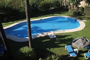 Garden Apt In Los Pinos, Los Arqueros Golf