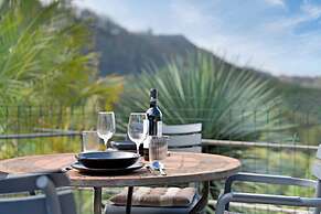 Charming and Comfortable Apartment Casa Lomo El Aire Helecho