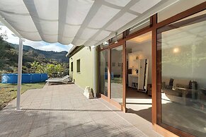 Charming and Comfortable Apartment Casa Lomo El Aire Helecho