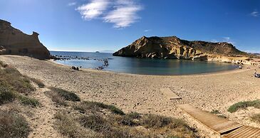 Dream Corner Facing the Sea