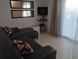 2 Bed Gf Apt Near Puerto Banus