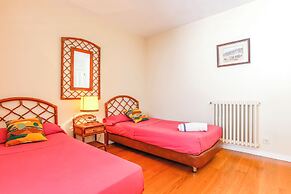 Just 10 Minutes From Sitges, House With Private Garden and Pool-