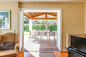 Just 10 Minutes From Sitges, House With Private Garden and Pool-