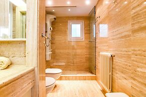Just 10 Minutes From Sitges, House With Private Garden and Pool-